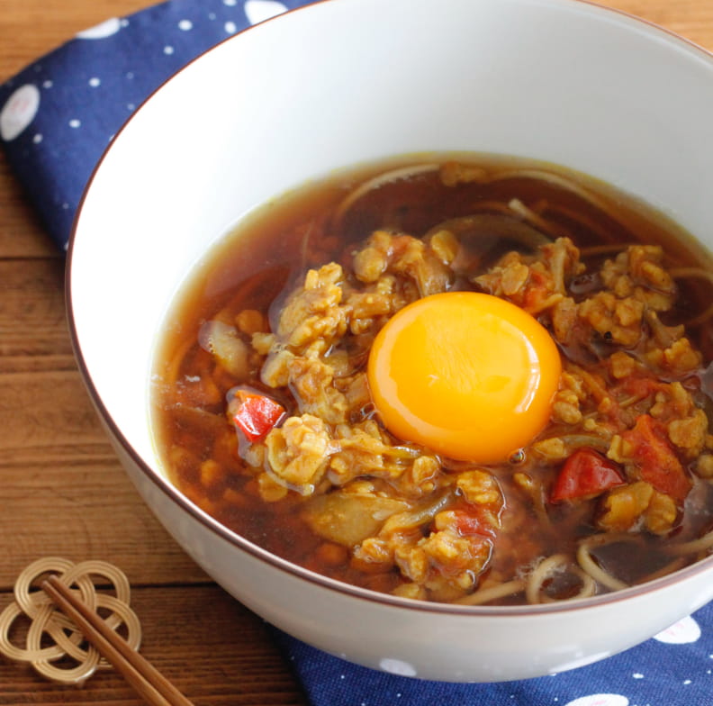 おーとみーるのキーマカレー蕎麦